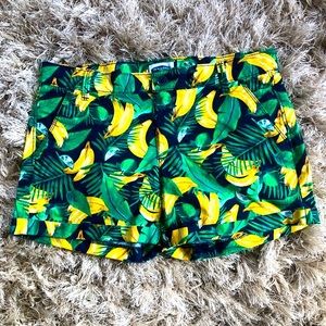 Old Navy Banana Shorts Size 12 Plus
